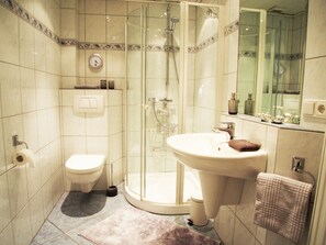 Bathroom - Holiday Apartment Oystercatcher (Ockholm)
