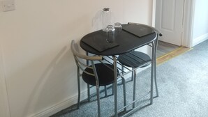 Apartment | Dining - Stunning 1-bed Apartment in Carrick-on-shannon (Carrick-on-Shannon)