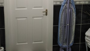 Apartment | Interior - Stunning 1-bed Apartment in Carrick-on-shannon (Carrick-on-Shannon)