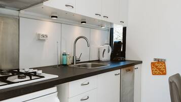 Maison | Cuisine privée | Micro-ondes