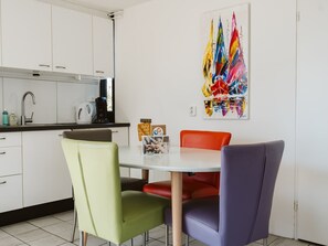 House | Dining