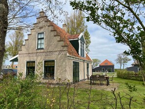 Villa | Exterior - Pet-friendly Coastal Villa (Hippolytushoef)