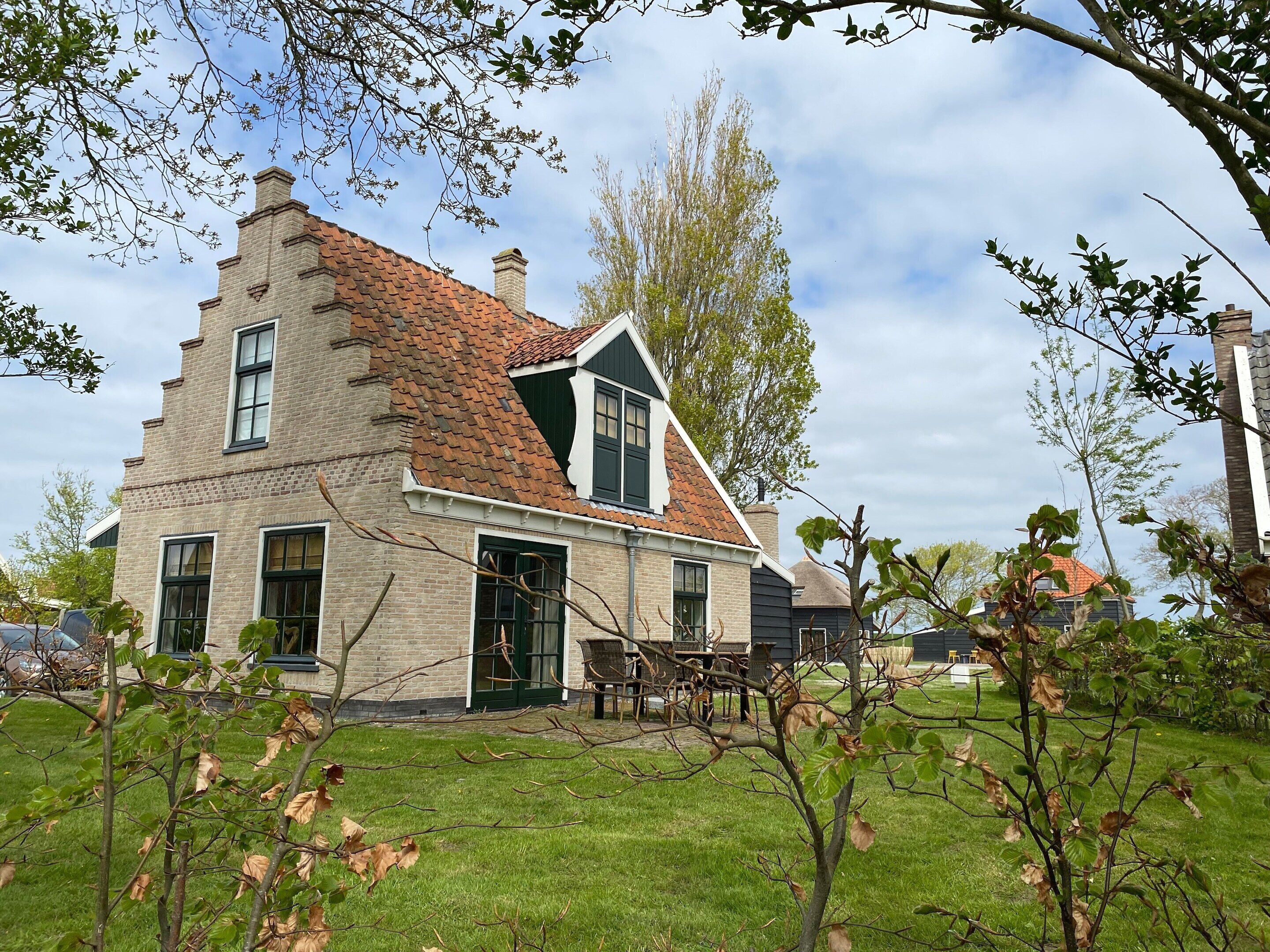 Villa | Exterior