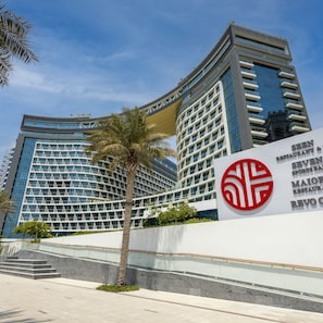 Room - Chic Palm Studio With Infinity Pool (Dubai)