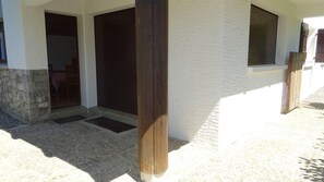 Exterior detail - Wifi, Ground floor, terrace, parking, tv, ski locker, 62m², Les Gets (Les Gets)