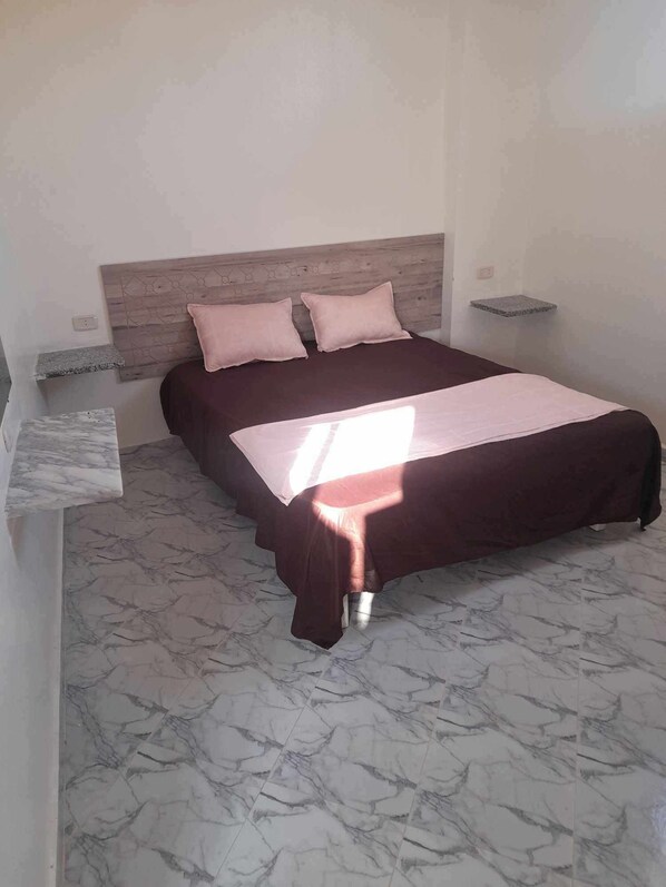 2 chambres, draps fournis