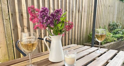 Grandma's Cottage set in lovely Mid-Devon. Great for your summer time escape.