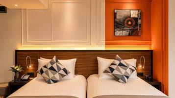 Standard Room, 2 Twin Beds | Premium bedding, minibar, in-room safe, soundproofing
