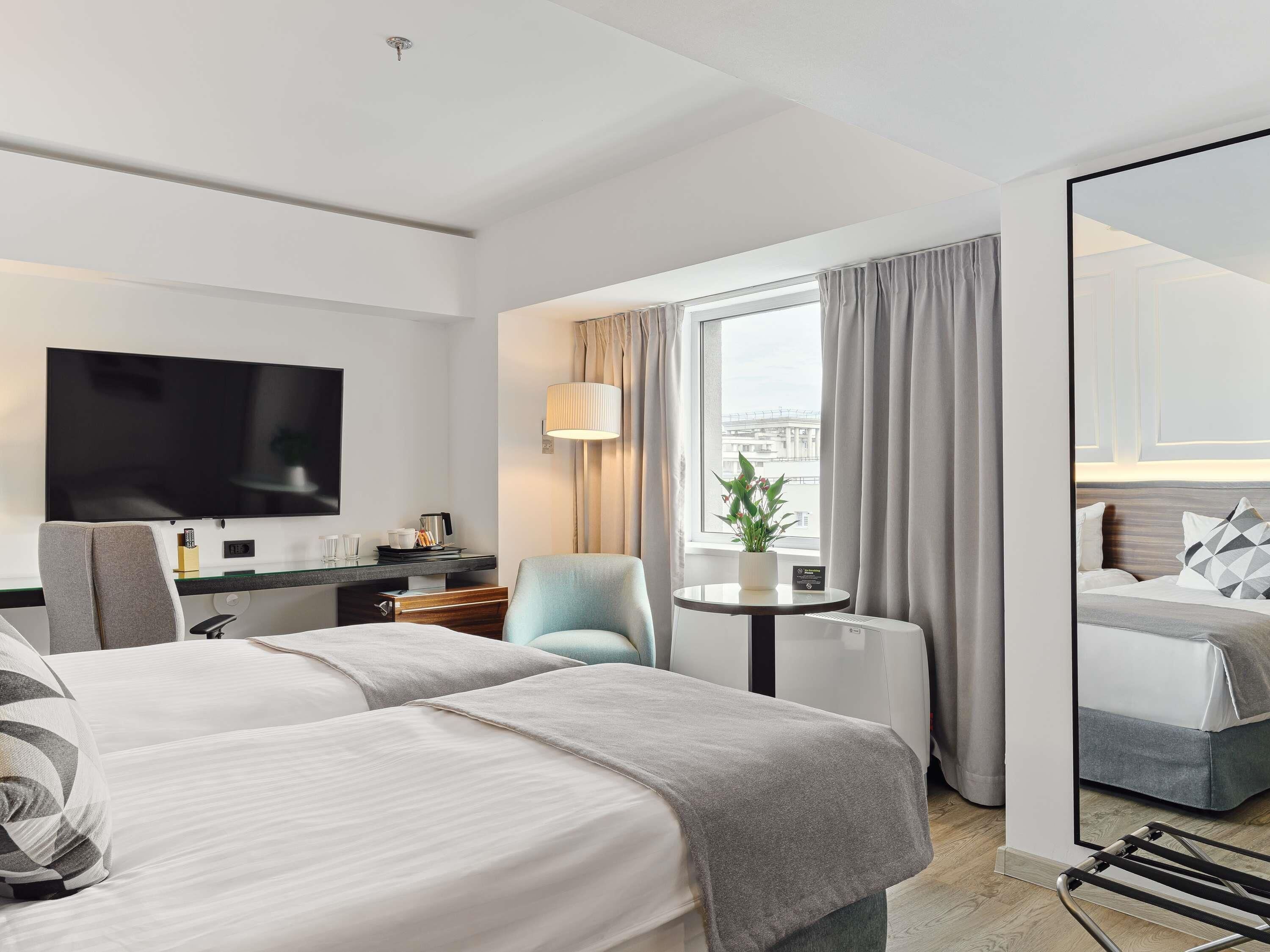 Premium bedding, minibar, in-room safe, soundproofing