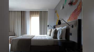 Ropa de cama de alta calidad y minibar