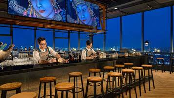 Bar (en el alojamiento)