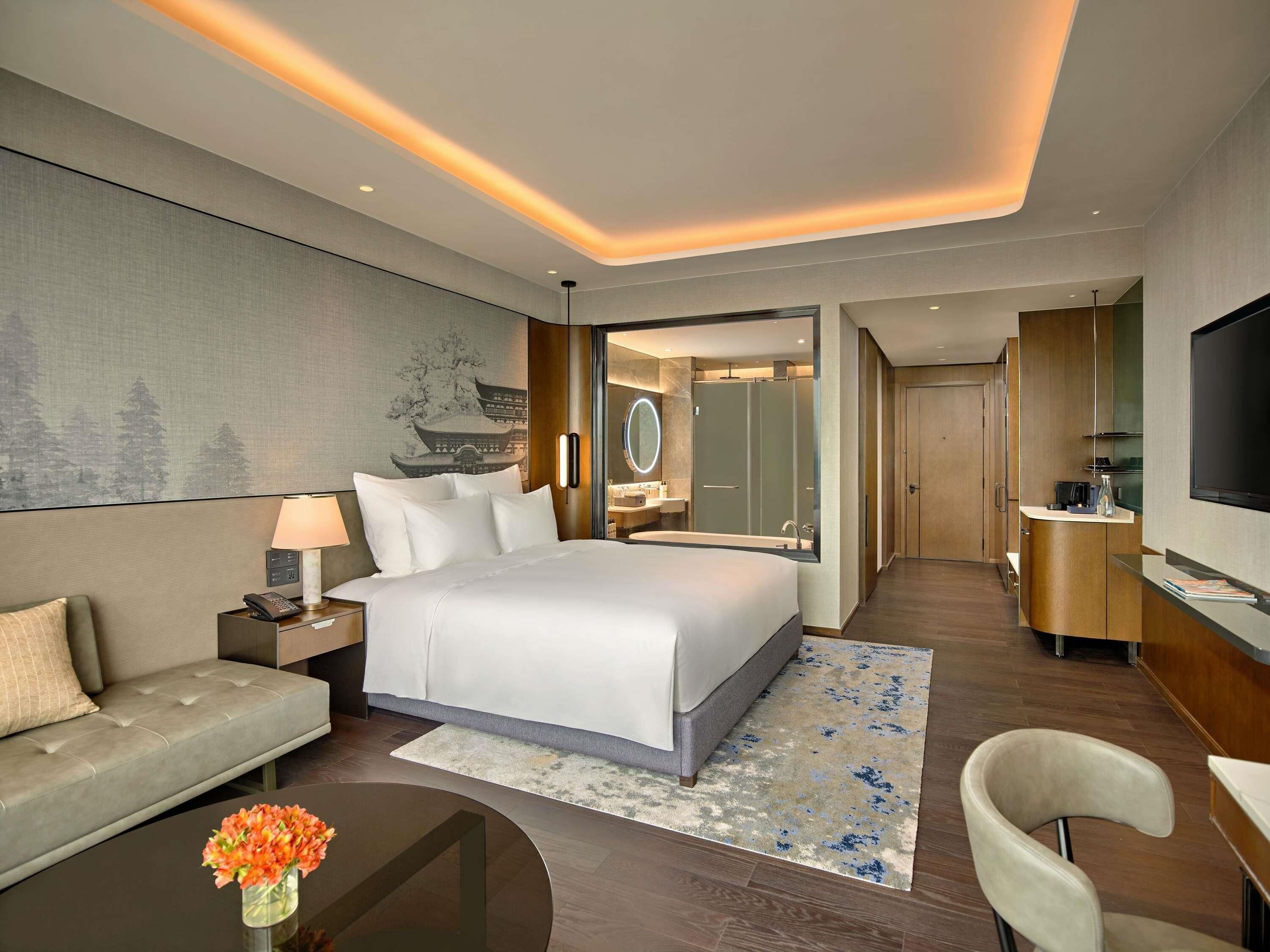 Minibar, in-room safe, desk, laptop workspace