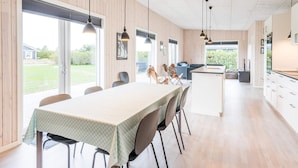 House | Dining - 7 Person Holiday Home in Hemmet (Hemmet)