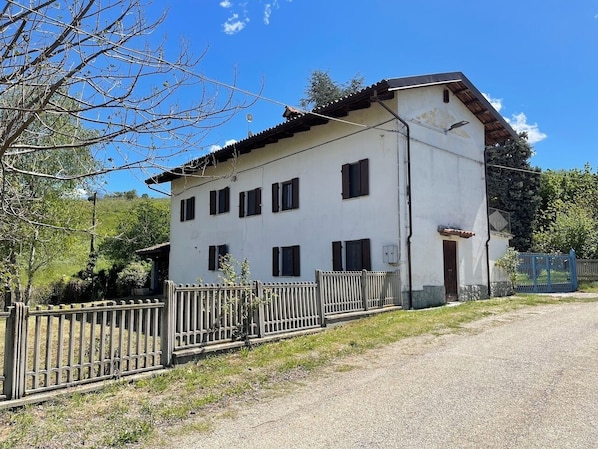 Exterior - Your Family House IN THE Heart OF THE Langhe (Dogliani)