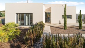 Unclassified image, 3 of 42, button - Luxury Villa Near Las Colinas (Orihuela)