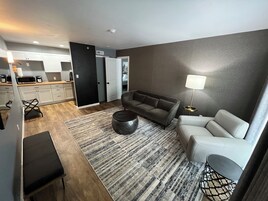 Deluxe Suite | Living area | Smart TV, streaming services