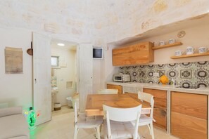 豪華別墅, 1 間臥室, 花園景 | 飯廳