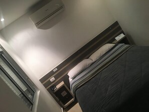 基本雙人房 | 熨斗/熨衫板、免費 Wi-Fi、床單