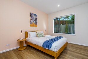 4 Schlafzimmer, Bügeleisen/Bügelbrett, WLAN, Bettwäsche