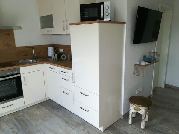 Apartment | Private kitchen - Charming Apartment in Norden (Norden)