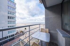Apartment | Balcony - Cozy Studio With Terrace and sea View (Middelkerke)