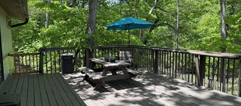 Lakefront Cabin House near Camdenton at Lake of the Ozarks