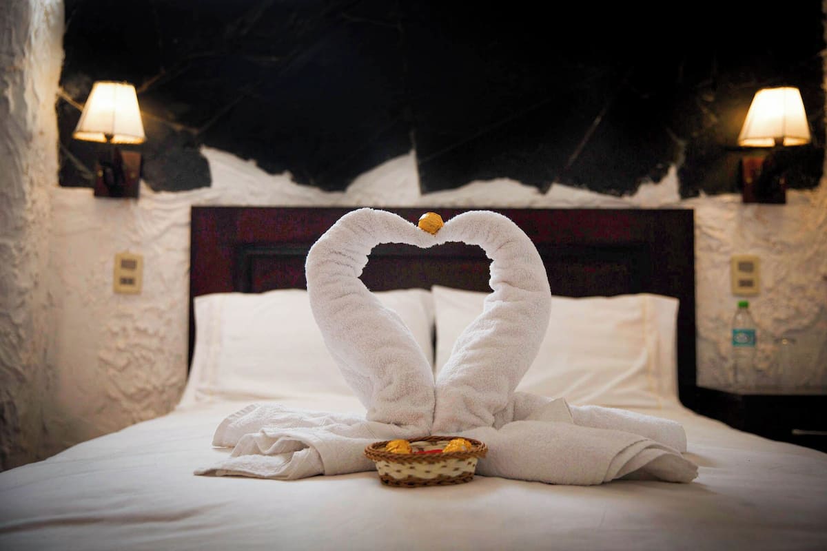 Economy Double Room, Non Smoking, Private Bathroom