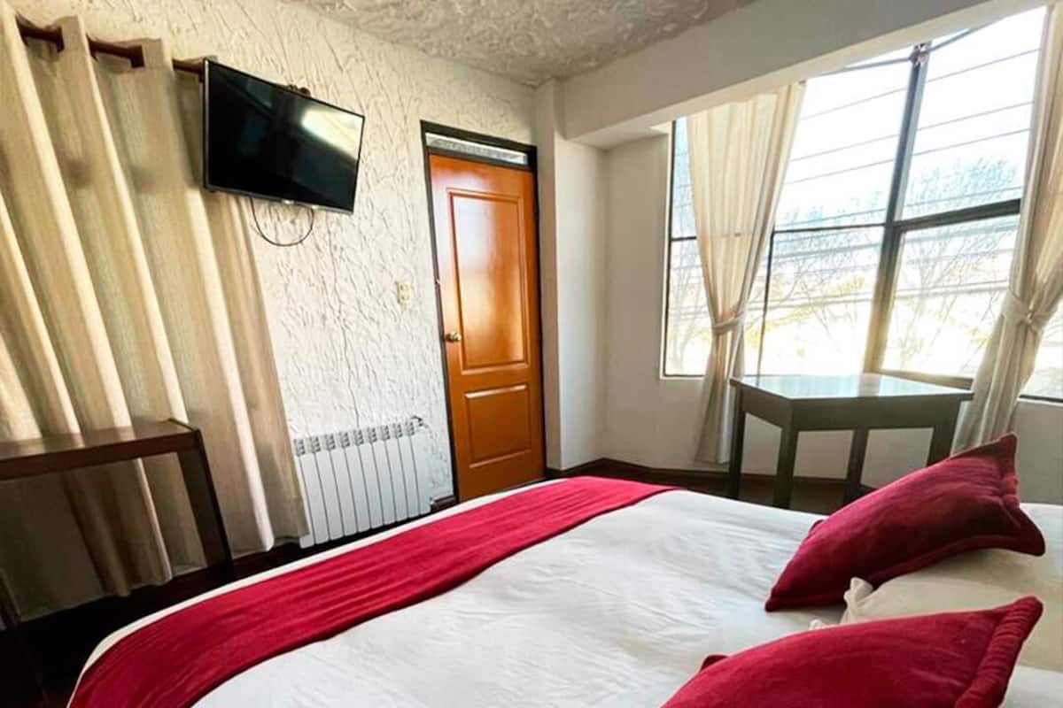 1 habitación, cubrecamas y wifi gratis