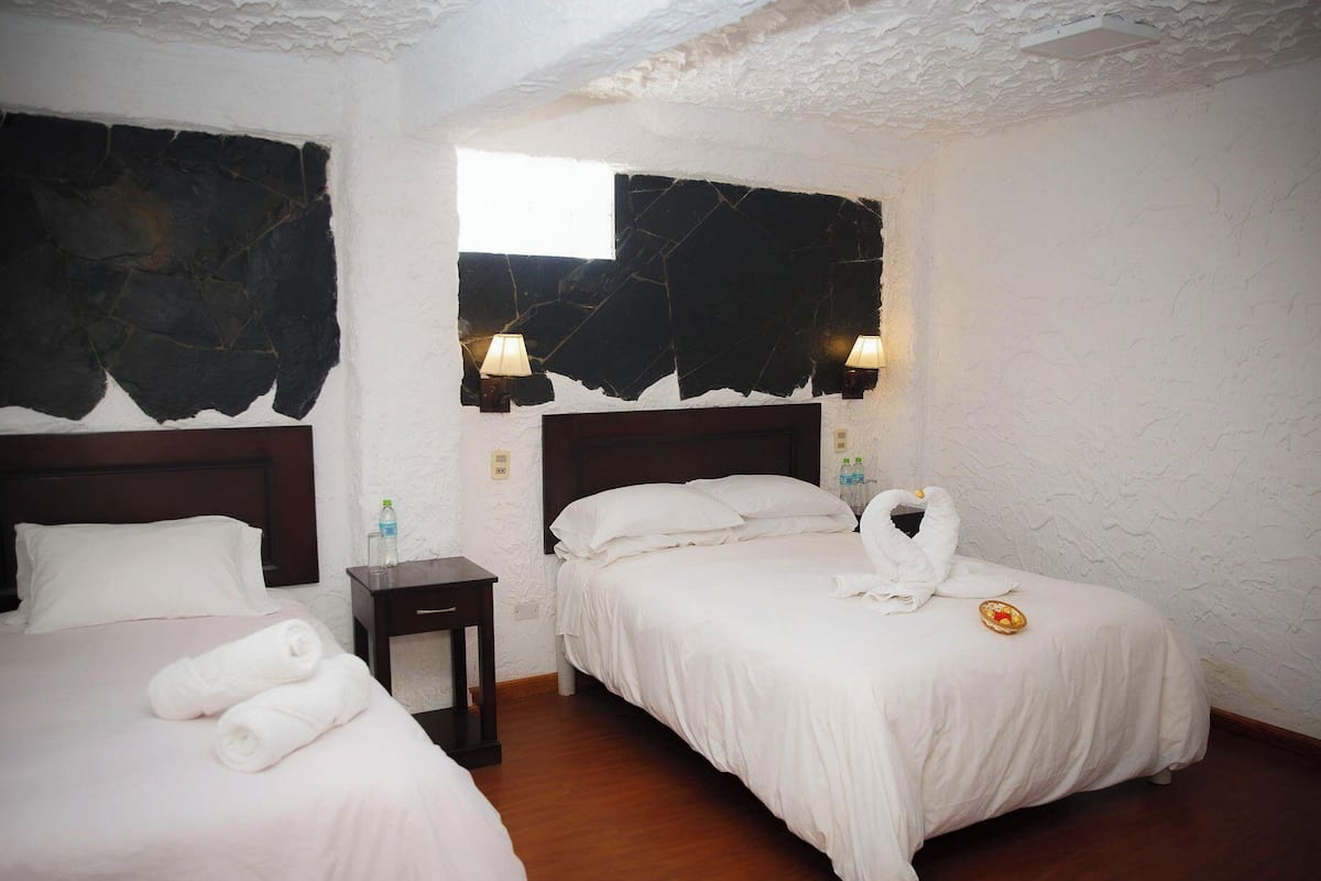 Twin Room, Non Smoking, Private Bathroom