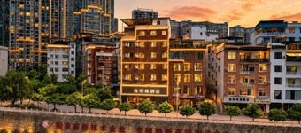 Jianshi Night Pearl Holiday Hotel (Traditional Chinese Medicine Hospital Branch)