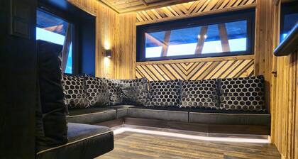 Lush Chalet in Zillertal Near Ski-lift