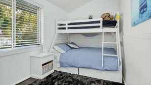 4 Schlafzimmer, kostenloses WLAN, Bettwäsche