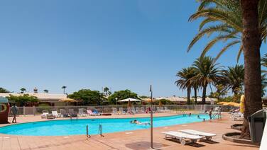 Bungalow in Maspalomas Near Beaches & Pool