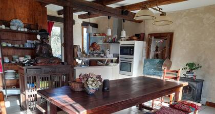 1 Bedroom Bed & breakfast in La Vicomté sur Rance