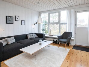 House | Living area - 4 Person Holiday Park Home in Vaeggerlose (Vaeggerlose)