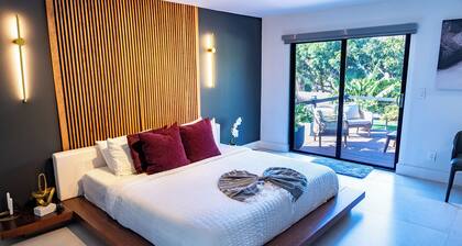 The Lux Mansion w/ Pickleball, Golf, H. Pool & Fun