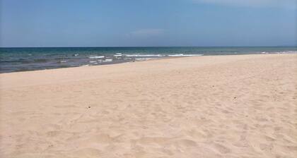 Apartament Miramar.125 M2,4 Pers. Garage Prive .1,5km Plage