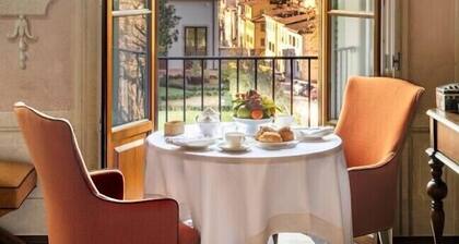 Collegio alla Querce, Auberge Collection