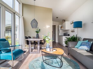 House | Living room - Modern Chalet With Dishwasher, in Friesland (Akkrum)