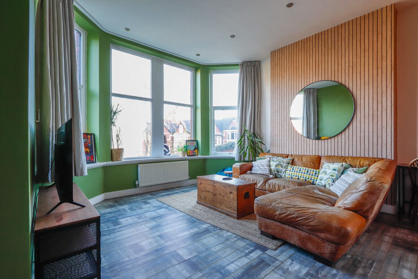 Smart-TV og stereoanlegg