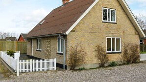 House | Exterior - 6 Person Holiday Home in Hadsund (Hadsund)