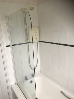 Hus - 3 soveværelser - handicapvenligt - balkon | Badeværelse