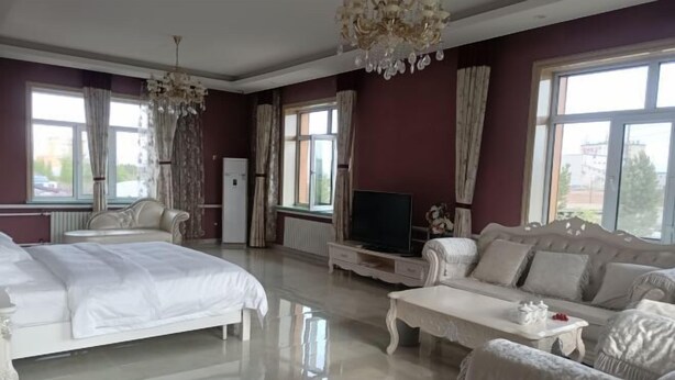 Sınıflandırılmamış resim, 34 üzerinden 1, düğme