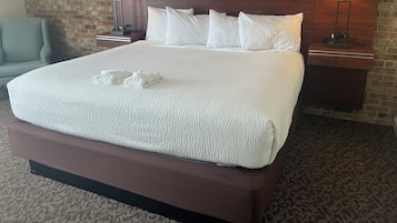 Habitación individual Confort | Cortinas blackout, tabla de planchar con plancha y wifi gratis