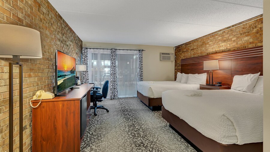 The Hudson Inn