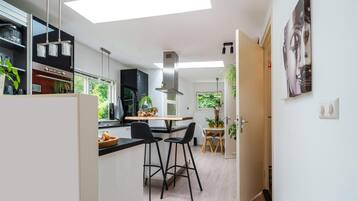 House | Tempat makan
