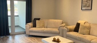 Baba Apart 1 Große, Moderne Wohnung Direkt an der Schweizer Grenze