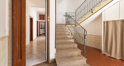 3900 Leccelsa Dimora by BarbarHouse