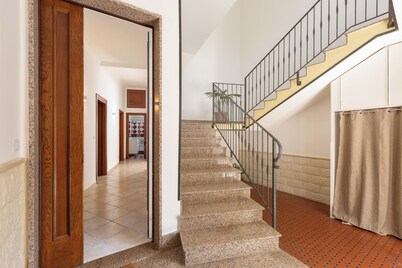 3900 Leccelsa Dimora by BarbarHouse