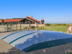 House | Pool